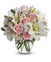 ARRIVE IN STYLE Vase Arrangement