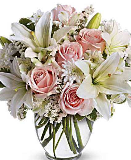 ARRIVE IN STYLE Vase Arrangement