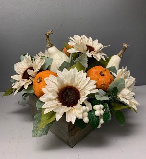 (ARTIFICIAL) White sunflowers gourds and pumpkins  Silk Arrangement (ARTIFICIAL)