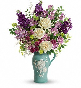  Artisanal Beauty Bouquet Vase arrangement