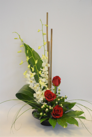 Artistic Romance Flower Arrangement in Holland, MI | GLENDA'S LAKEWOOD FLOWERS Artistic Romance Flower Arrangement in Holland, MI | GLENDA'S LAKEWOOD FLOWERS