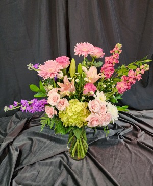 Ashley Vase of Premium Flowers 