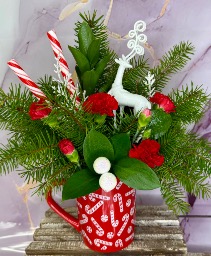 ASSORTED Christmas Mugs Christmas arrangement