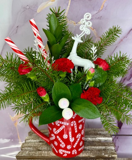 ASSORTED Christmas Mugs Christmas arrangement
