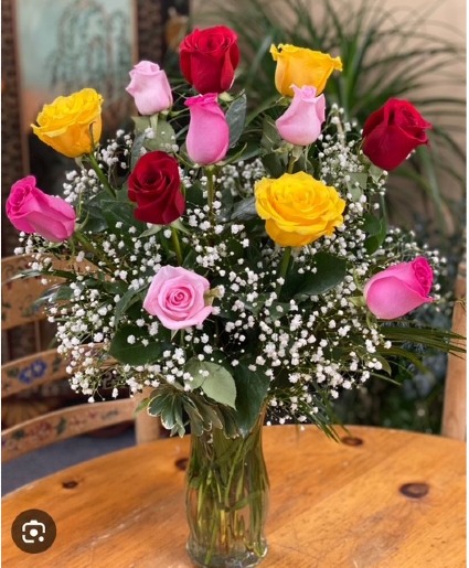 Assorted Dozen Roses  