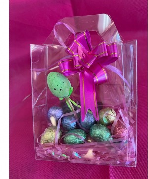 Assorted wrapped eggs Belgian finest chocolates packed in nice transparant bag with 12 + 2 free chocolate eggs