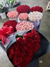 ASSORTED ROSE ARRANGEMENTS 