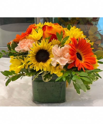 Autumn Blooms Cube vase Fall