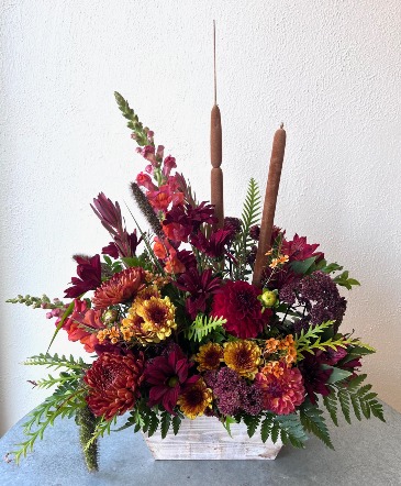 Autumn Box  in La Grande, OR | FITZGERALD FLOWERS