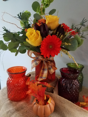Autumn Crisp Fresh Arrangement