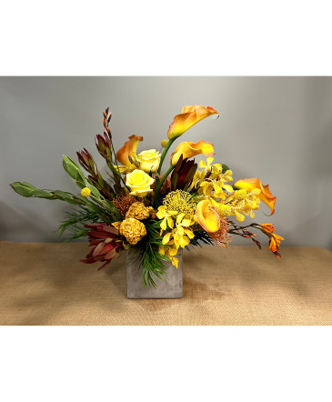 Autumn Sunshine Floral Arrangement in Darien, CT | DARIEN FLOWERS