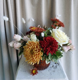 AUTUMN WHISPER Flower Arrangement