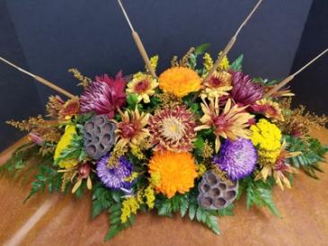 Autumn woods Centerpiece  in Olathe, KS | FLOWER MAN