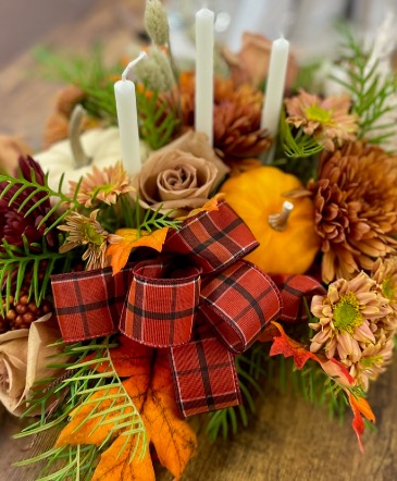 Autumnal Abundance Centerpiece  in Norfolk, NE | Blossom + Birch