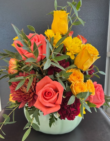Autumnal Radiance Centerpiece