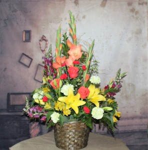Autumn's Bliss Floor Basket in Stevensville, MT | WildWind Floral Design Studio Autumn's Bliss Floor Basket in Stevensville, MT | WildWind Floral Design Studio