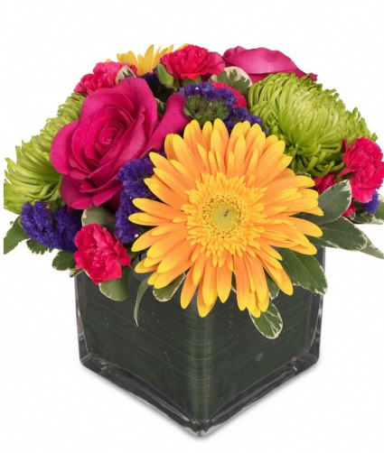 Awesome Day Bouquet  Cube vase compact style 