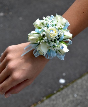 Baby Blues Corsage  