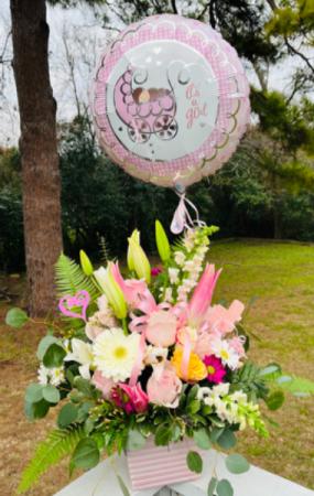 Baby shower store girl flower arrangements