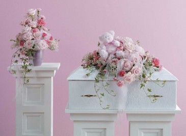 Baby Girl Funeral Set in Webster, TX - La Mariposa Flowers