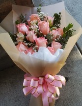 Baby Pink Roses Hand-carry Bouquet Congratulations / Any Occasion