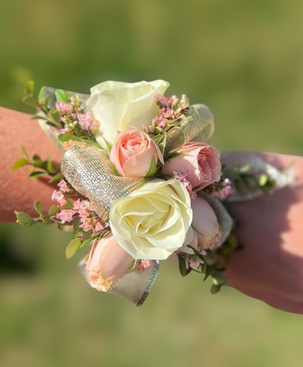 Baby Pinks Corsage