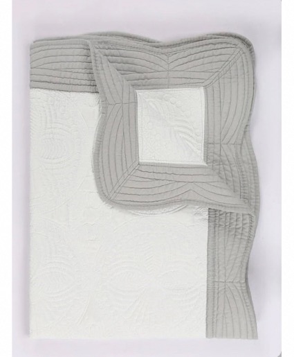 Zsa Zsa and Lolli White/Grey Quilt