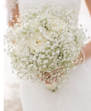 JOCELYN'S BABY'S BREATH AND 6 WHITE ROSES 