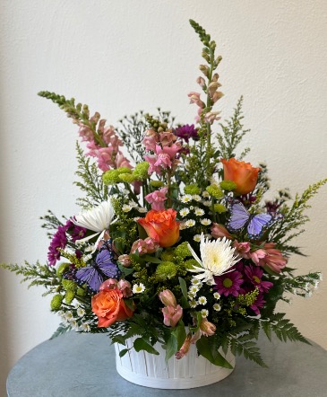 Basket of Beauty  in La Grande, OR | FITZGERALD FLOWERS