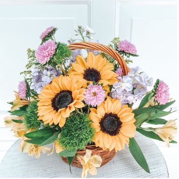 basket of happiness in Citrus Springs, FL | Artistic Flowers basket of happiness in Citrus Springs, FL | Artistic Flowers