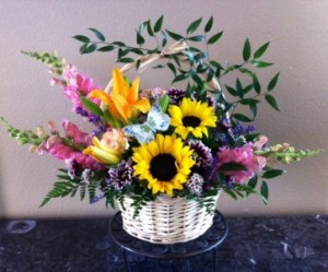 Basket of Love Basket in Ventura, CA | Mom And Pop Flower Shop Basket of Love Basket in Ventura, CA | Mom And Pop Flower Shop