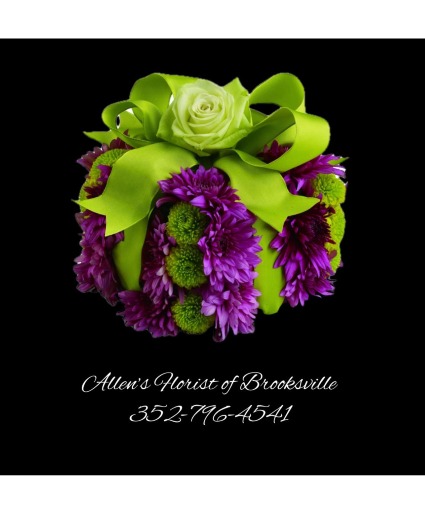 Be Bold Birthday Present  Fresh cut flowers 