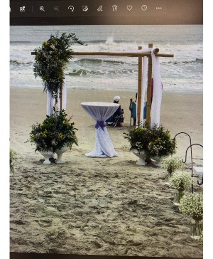 BEACH WEDDING WEDDING FLOWERS
