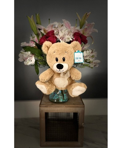 bear arrangement Valentine 