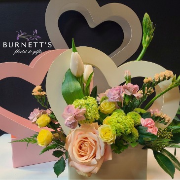 Beau Arrangement in Kelowna, BC | Burnett's Florist