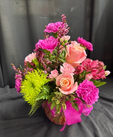 Beautiful and Timeless in Edson, AB | YELLOWHEAD FLORISTS LTD Beautiful and Timeless in Edson, AB | YELLOWHEAD FLORISTS LTD
