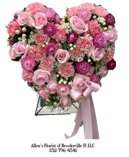 Beautiful Blooming Heart Easel Standing heart on easel 