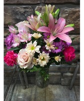 Beautiful Blooms Fresh Arrangement