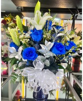 Beautiful Blue Eyes 1 dozen 