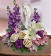 T2 74-3B Beautiful Heart Bouquet Sympathy Arrangement
