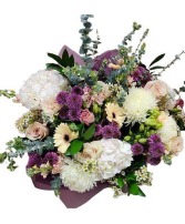Beautiful Mother's Day Cut Flowers- Premium No Vase
