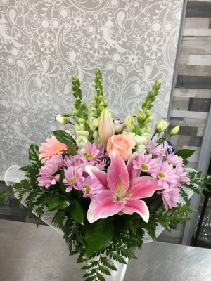 Pretty Pastel Bouquet - No Vase  Mixed Bouquet 