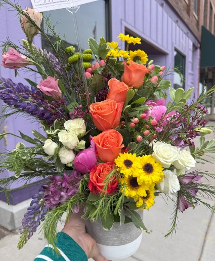 Beautiful Tribute Floral Arrangement