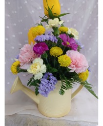 Beautiful Watering can M-4 Mothers Day
