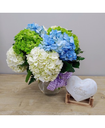 Beautiful World Gift Bouquet in Barre, VT | Forget Me Not Flowers and Gifts LLC