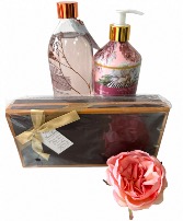 Beautifully Scented Bath Set  