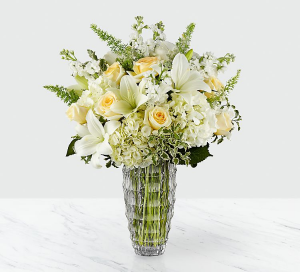 Beauty and Grace Fresh arrangement in a vase 