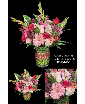 Beauty in Bloom Fresh cut flowers in a vase