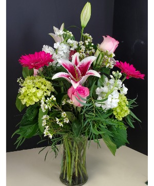 Beauty in Pink Flower arrangement