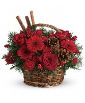 Berries and spice Christmas basket with gerbra